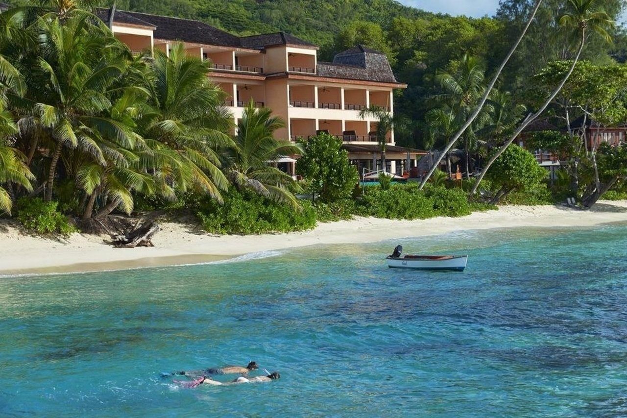 Doubletree By Hilton Seychelles Allamanda Resort & Spa Takamaka Exterior foto
